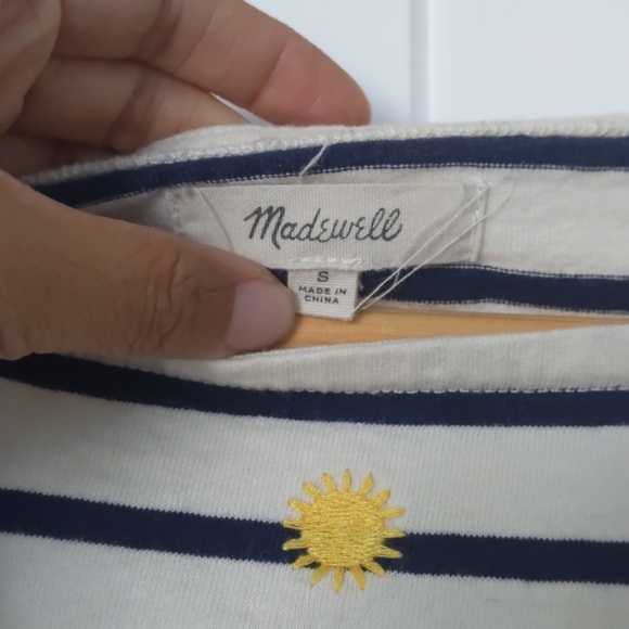 Madewell Embroidered Sun Setlist Boxy Top in Stripe - Picture 2 of 7